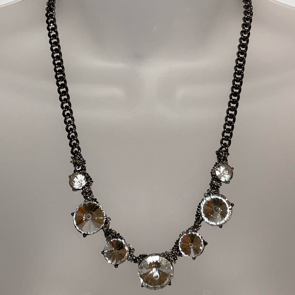 Big Jeweler Necklace